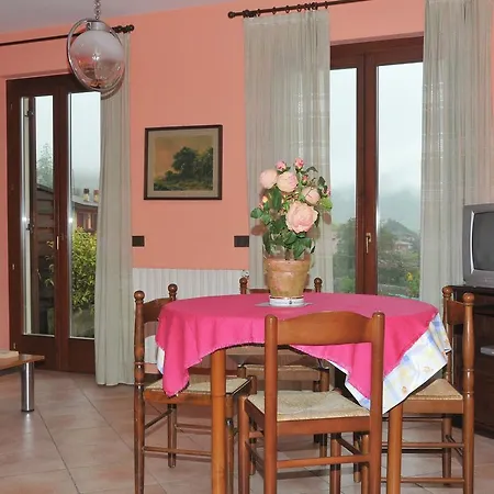 Holiday Home In Idro Near Scenic Hills Crone