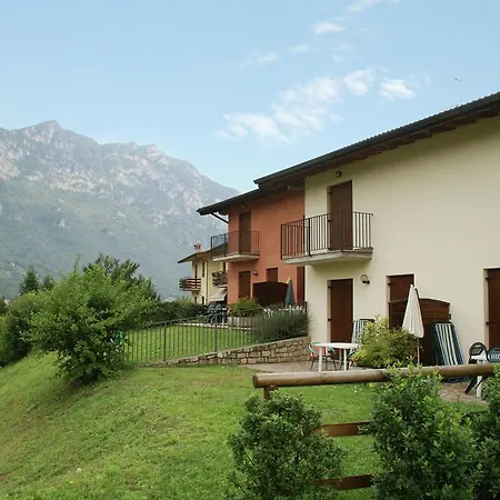 Holiday Home In Idro Near Scenic Hills * Crone
